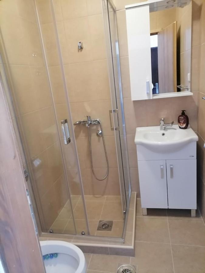 Apartmani 15 Cetinje Esterno foto