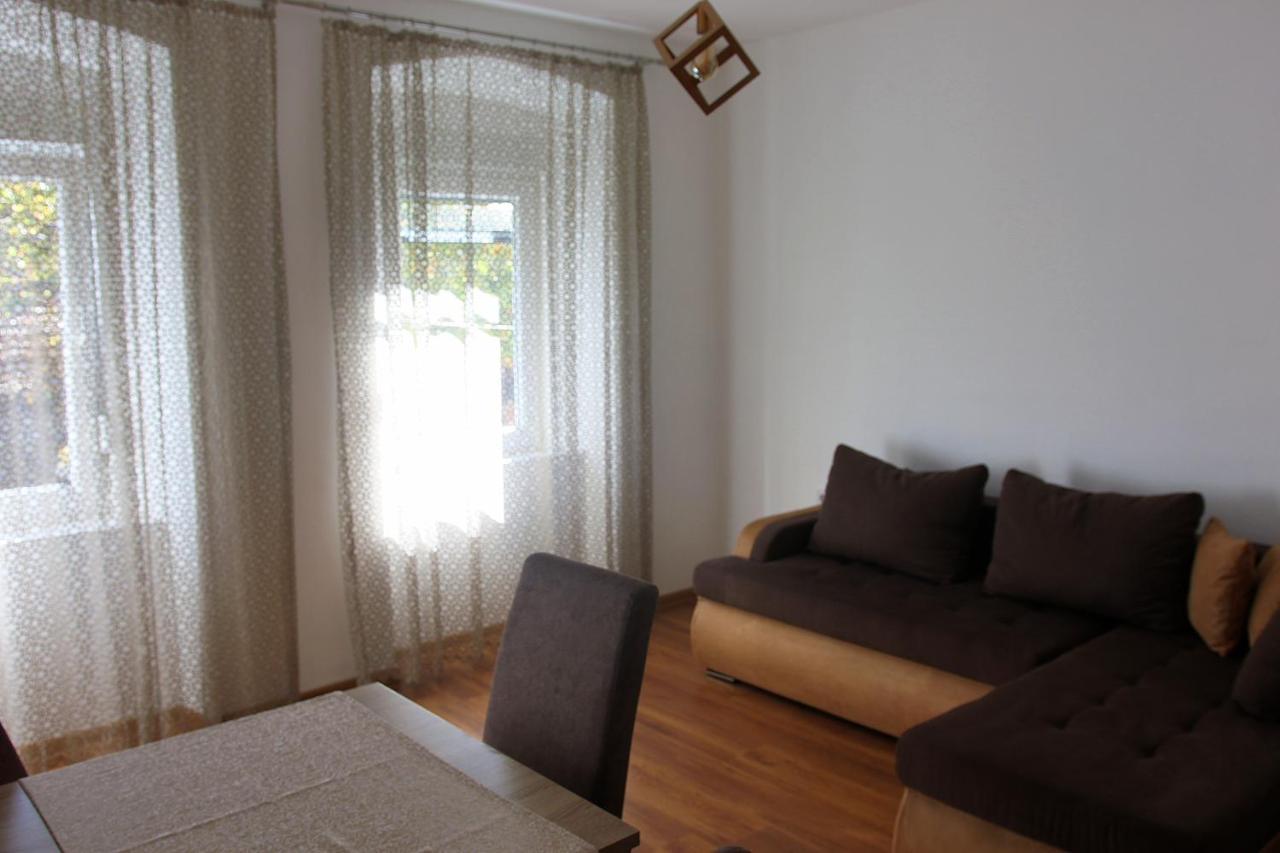 Apartmani 15 Cetinje Esterno foto